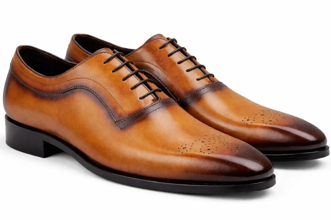 Chaussure Richelieu Cuir Gold  Bout Fleuri PARIS