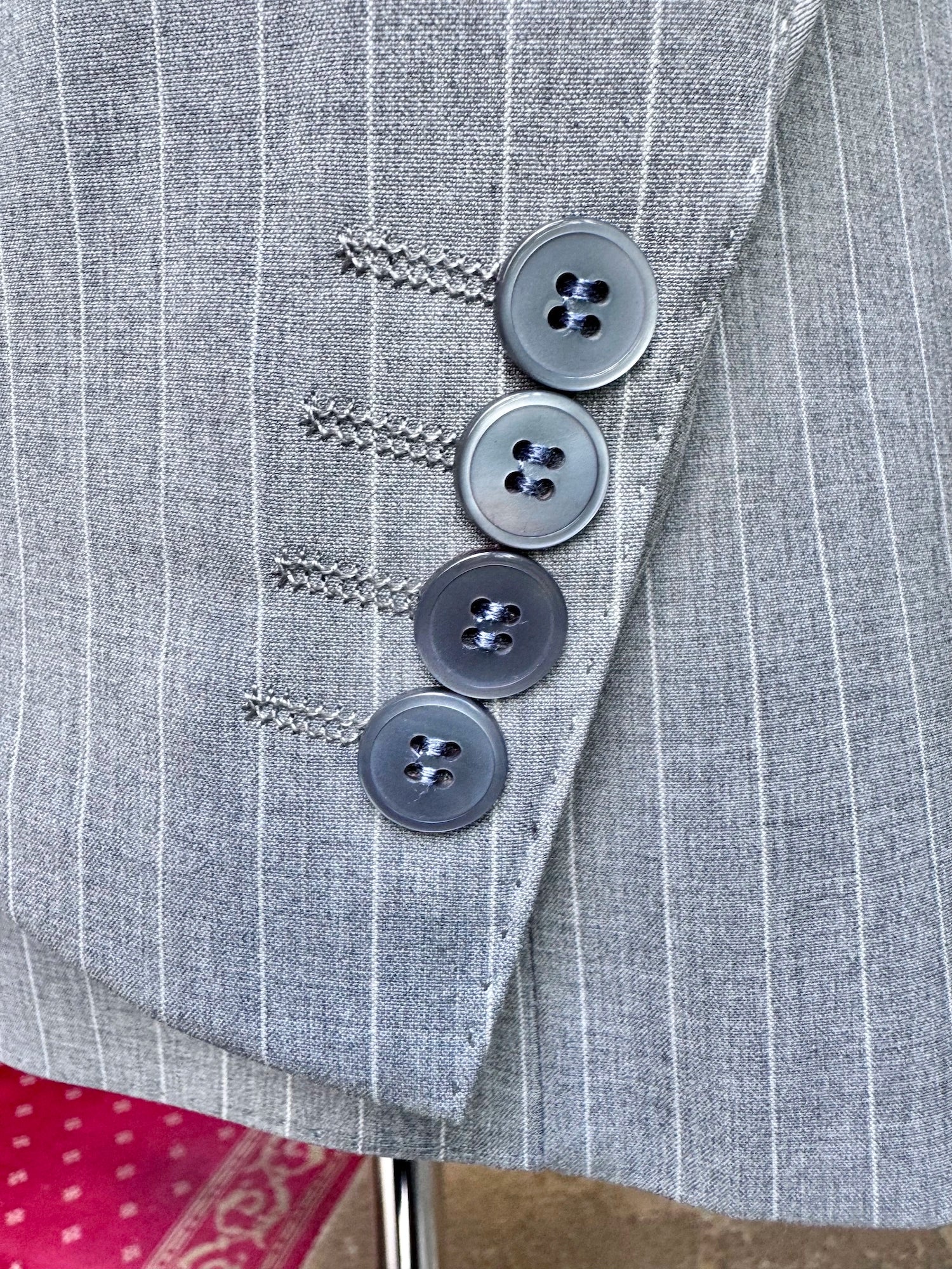 Costume Croisé Gris KINGSMAN - Image 3