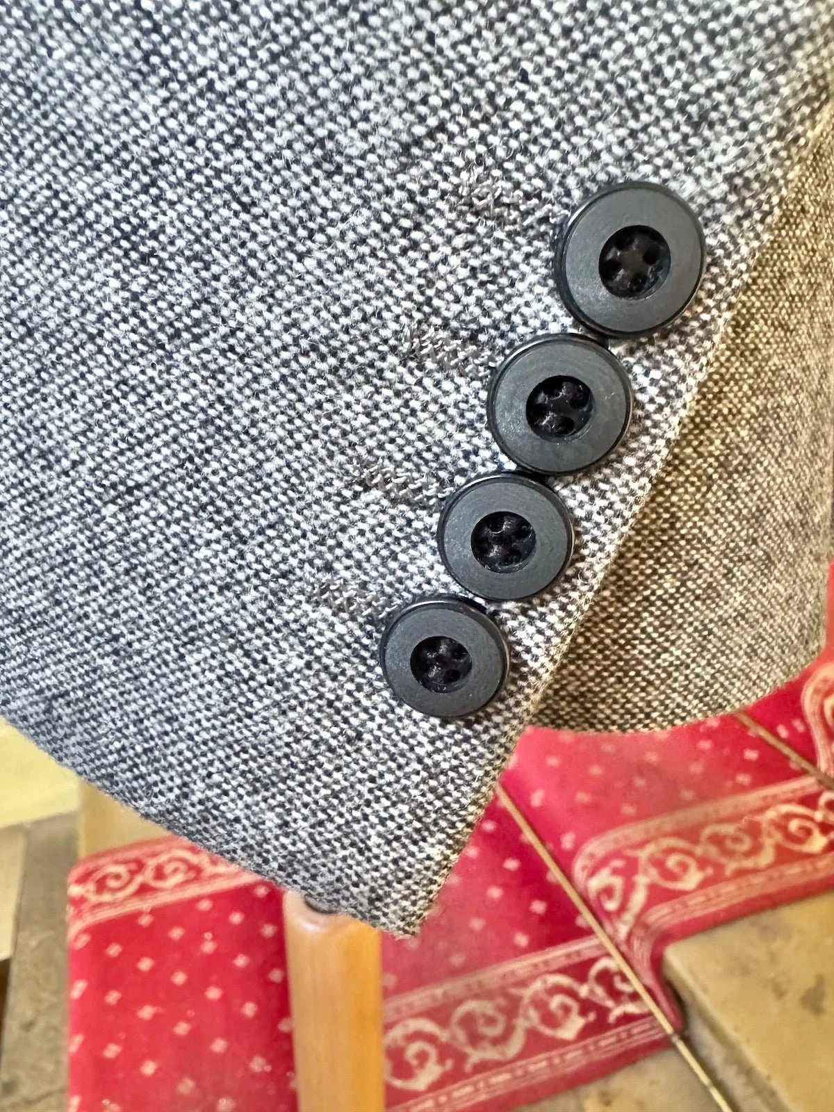 Costume Croisé Tweed Gris - Image 3