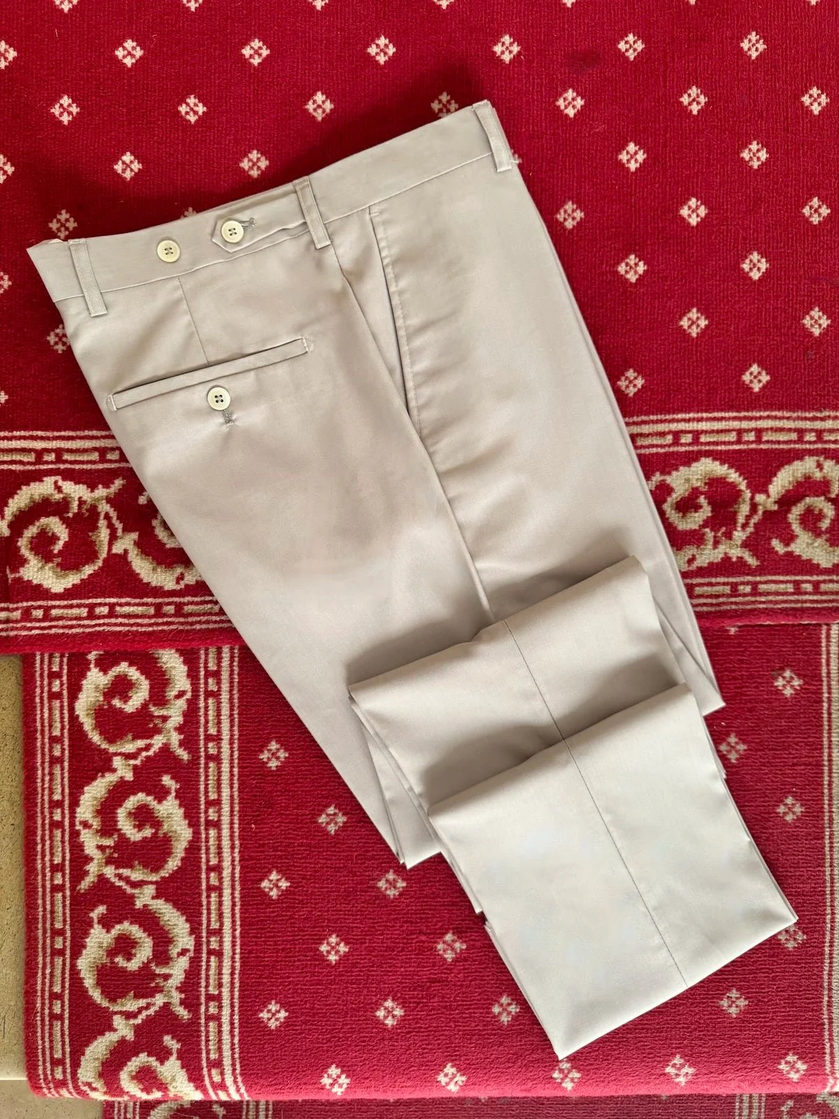 Costume Trois Pièces Beige - Image 4