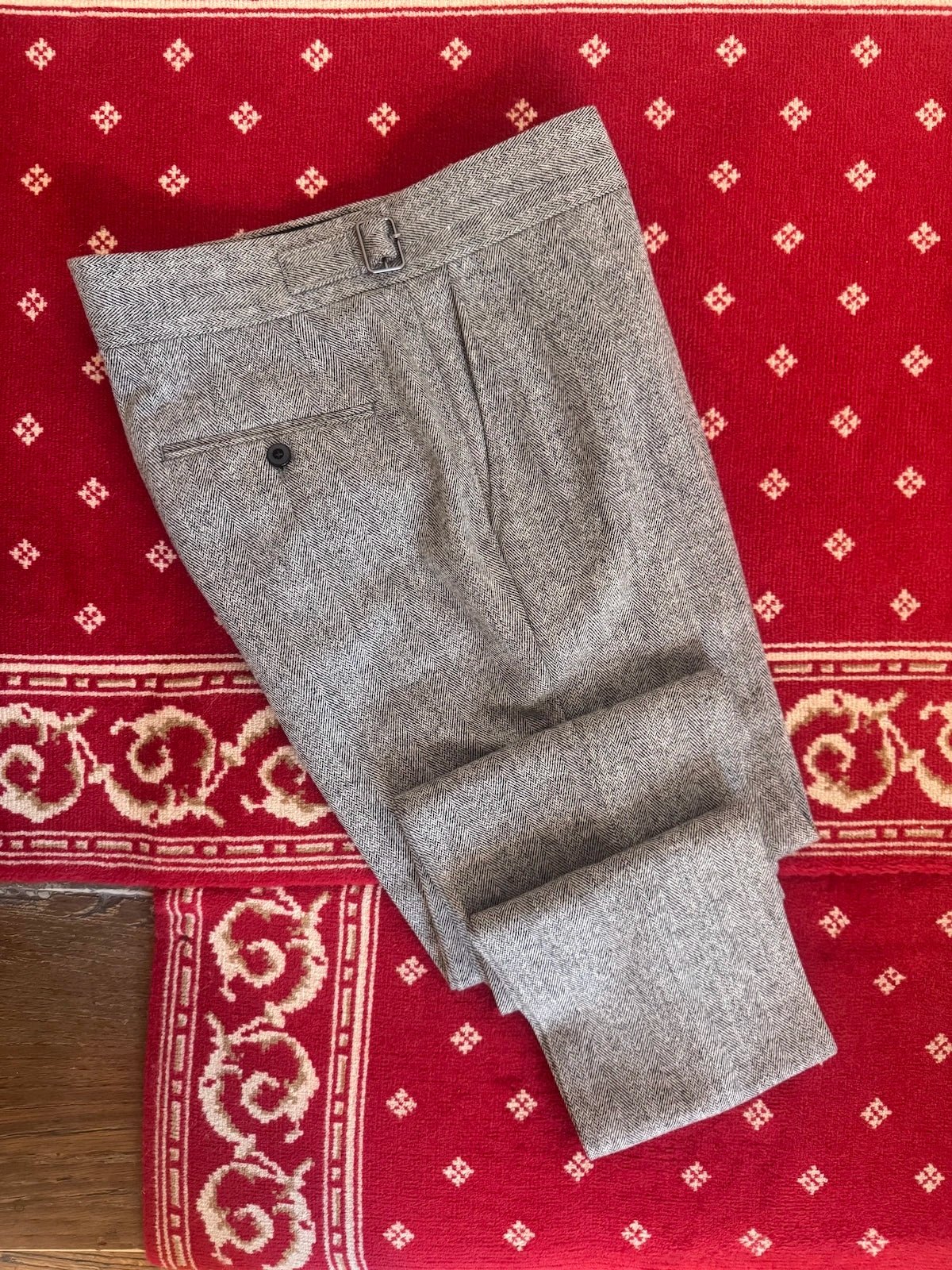 Pantalon Chevron Gris